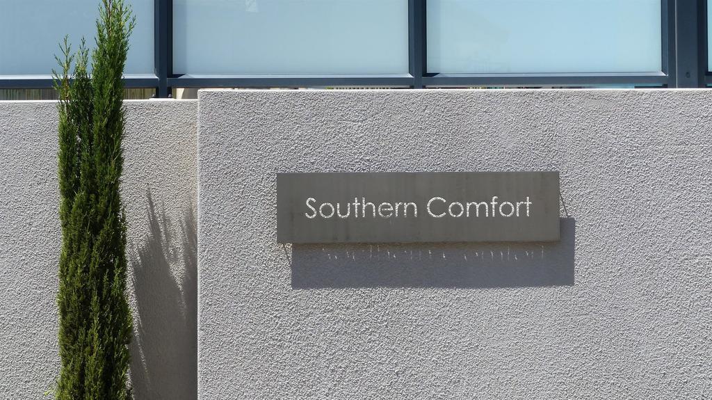 Southern Comfort Guest House Cape Town Exterior photo