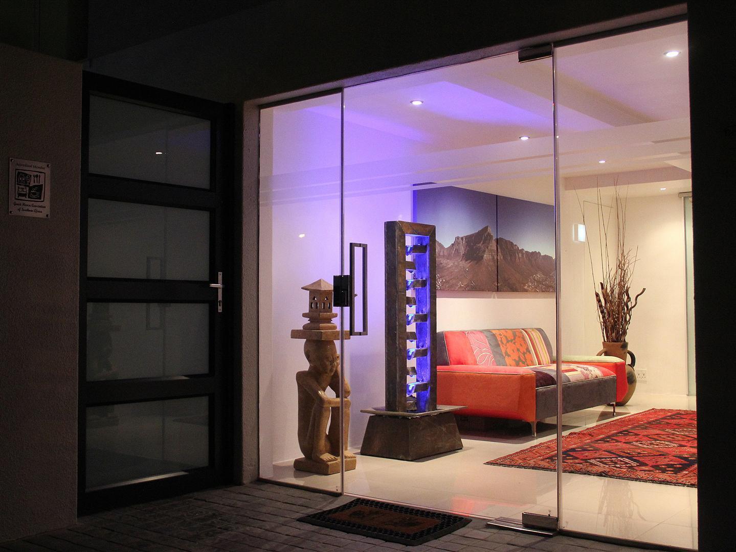 Southern Comfort Guest House Cape Town Exterior photo