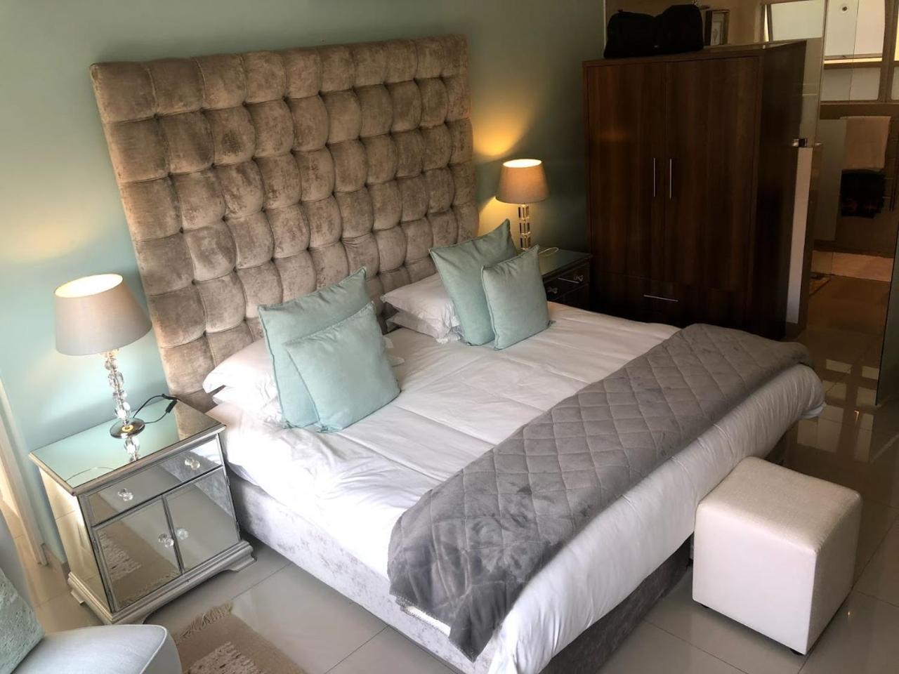 Southern Comfort Guest House Cape Town Exterior photo